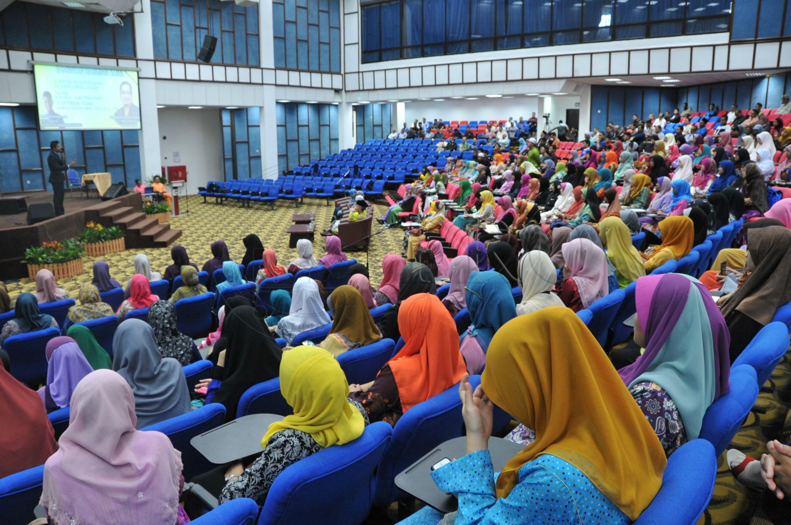 PRO 15 2 MAULIDUR PRO 4159